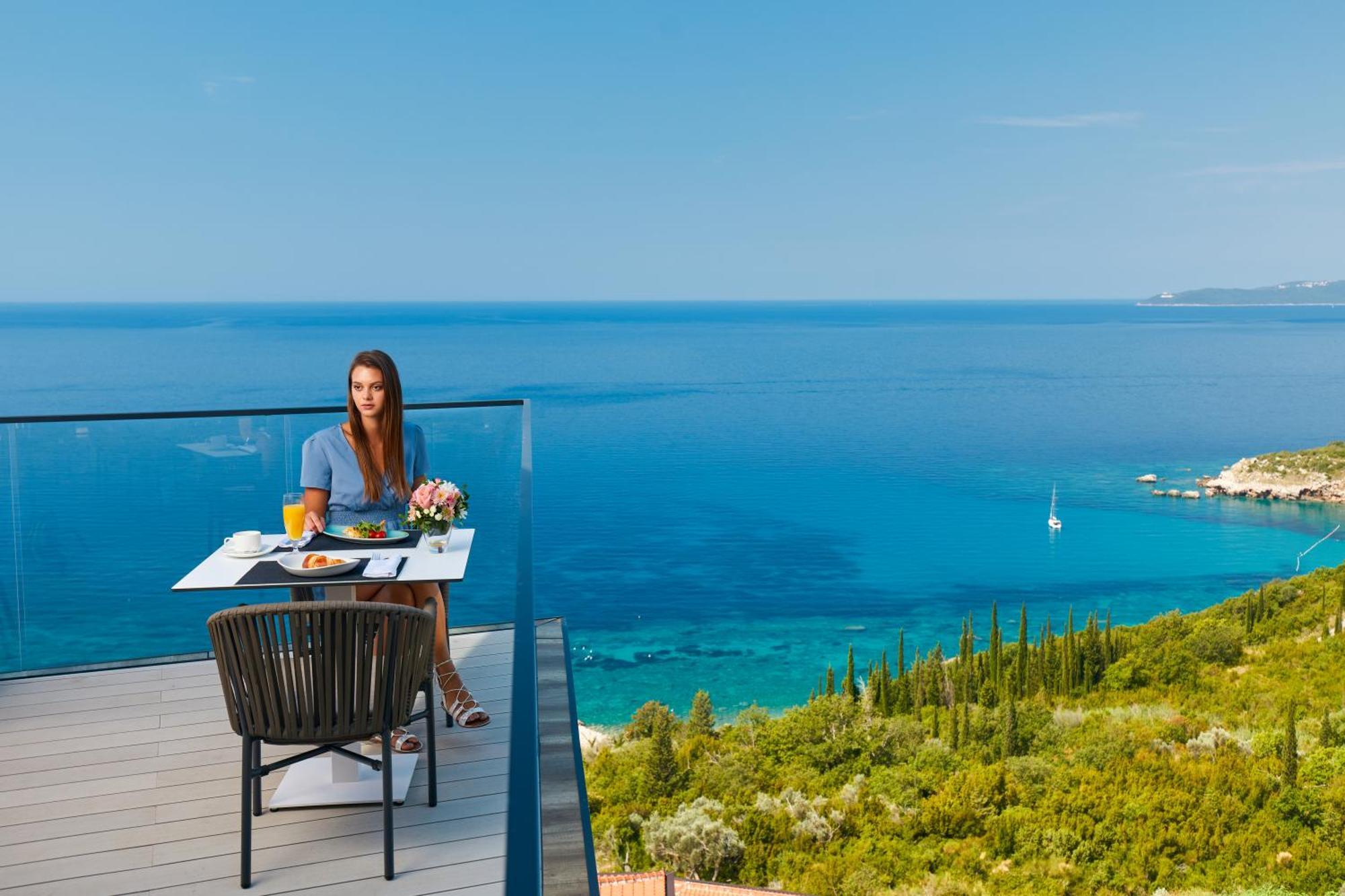 Ananti Resort, Residences & Beach Club - The Leading Hotels Of The World Свети Стефан Екстериор снимка