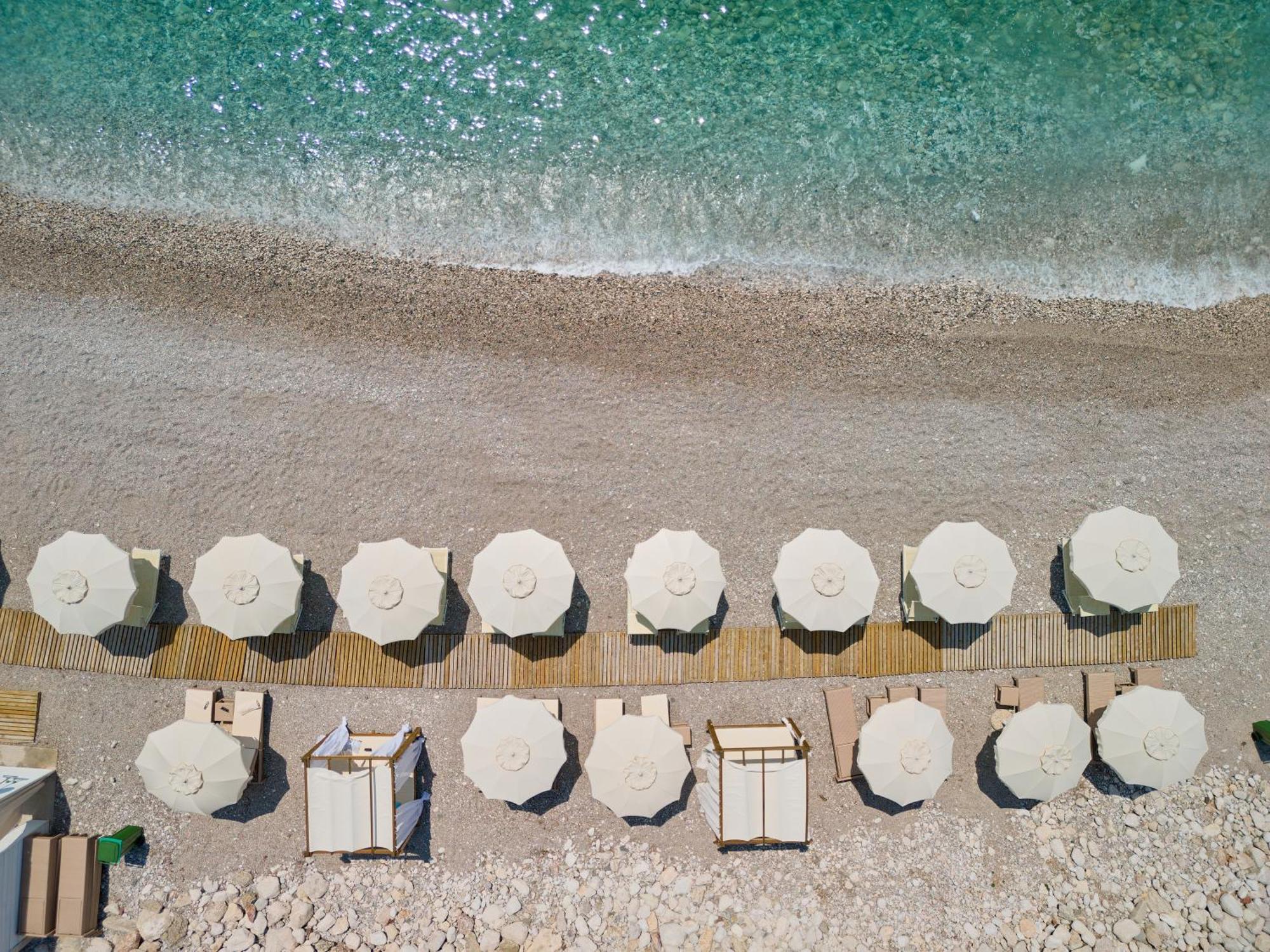 Ananti Resort, Residences & Beach Club - The Leading Hotels Of The World Свети Стефан Екстериор снимка