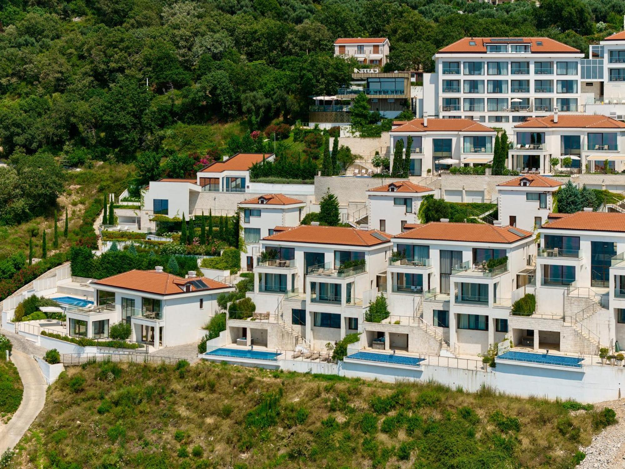 Ananti Resort, Residences & Beach Club - The Leading Hotels Of The World Свети Стефан Екстериор снимка